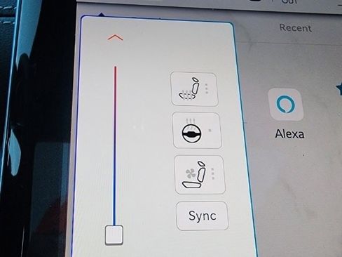 Used 2023 Jeep Grand Cherokee Overland w/ Luxury Tech Group IV image 5