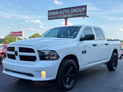 Used 2015 RAM 1500 Express AWD/4WD image 2