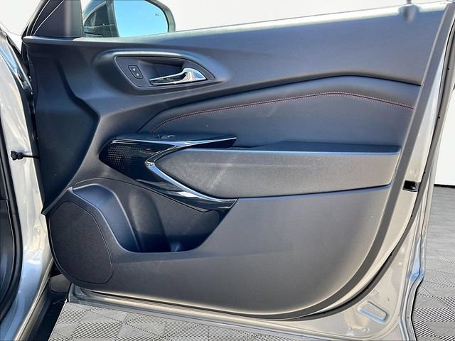 New 2026 Chevrolet Trax RS w/ Sunroof Package FWD image 29