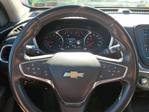 Used 2021 Chevrolet Equinox LT FWD image 20
