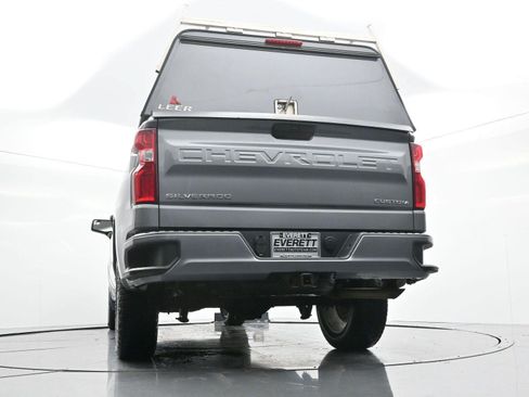Used 2021 Chevrolet Silverado 1500 Custom AWD/4WD image 49