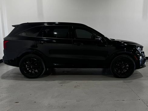 Used 2023 Kia Sorento SX AWD/4WD image 20