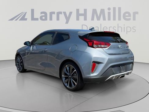 Used 2019 Hyundai Veloster 2.0 Premium FWD image 3