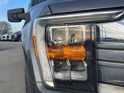 Used 2021 Ford F150 XLT w/ Equipment Group 302A High image 9