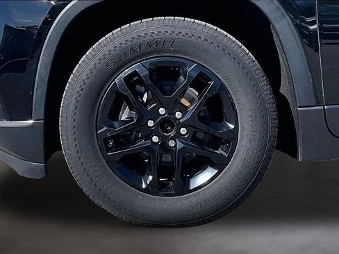 Used 2019 Chevrolet Traverse LT w/ LPO, Floor Liner Package AWD/4WD image 11