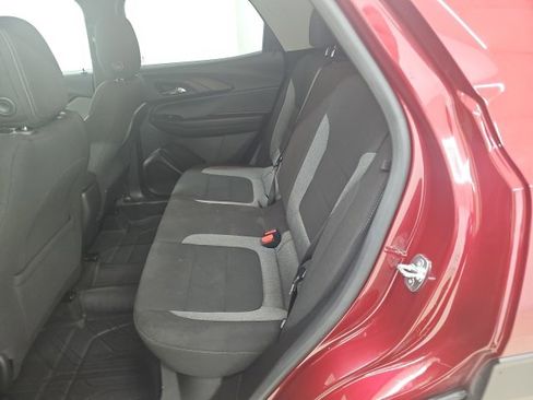 Used 2023 Chevrolet TrailBlazer LT image 5
