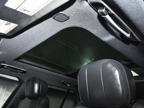 Used 2024 Land Rover Range Rover SE image 51