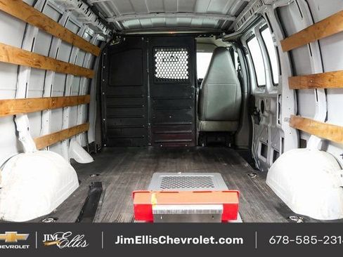 Used 2018 Chevrolet Express 2500 Work Van w/ Driver Convenience Package image 20