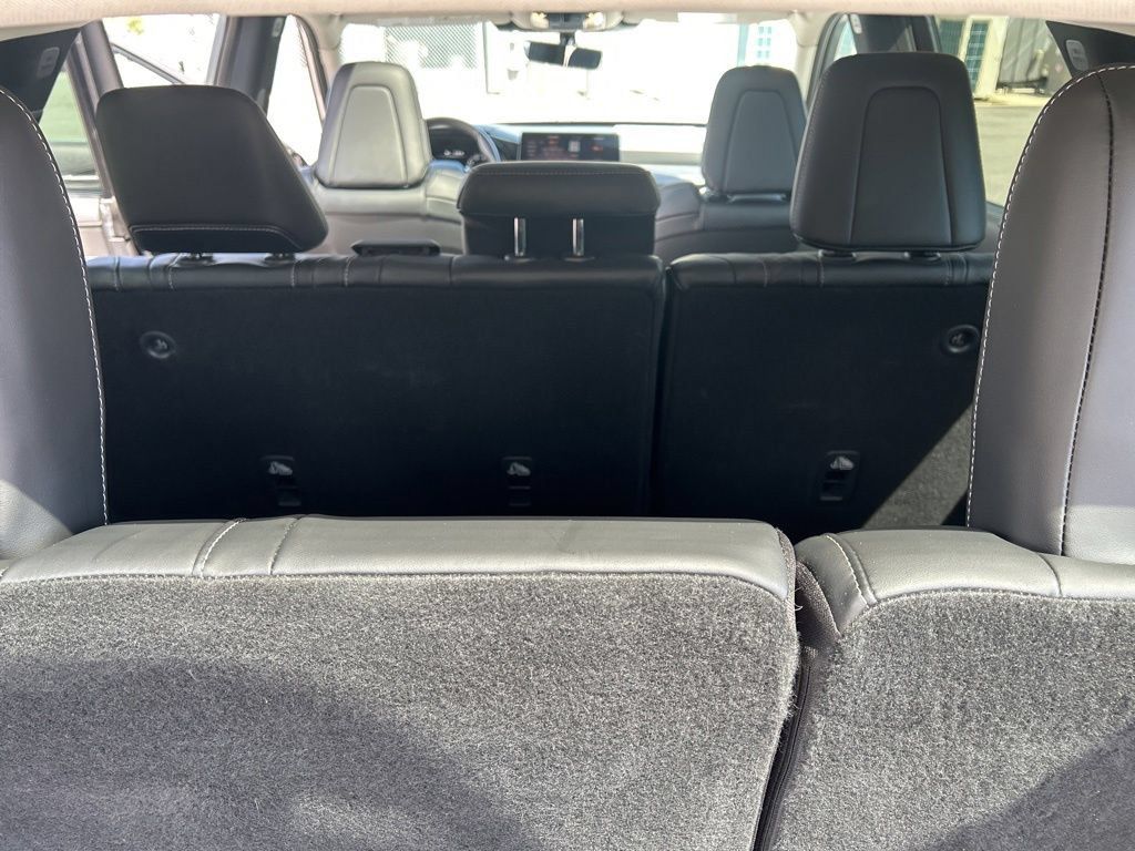 Used 2023 INFINITI QX60 Luxe w/ Cargo Package AWD/4WD image 27