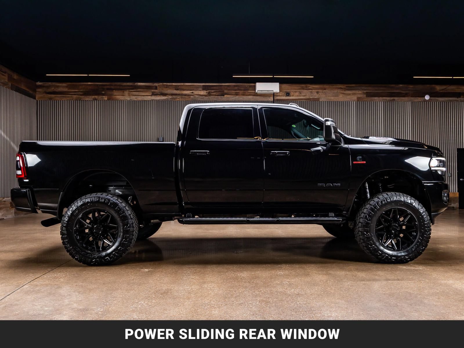 Used 2024 RAM 2500 Laramie w/ Night Edition AWD/4WD image 11