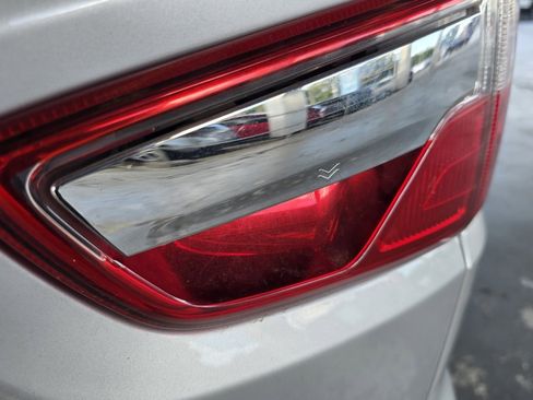 Used 2022 Ford EcoSport Titanium image 40