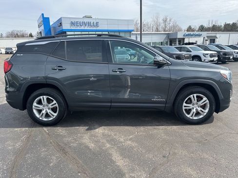 Used 2018 GMC Terrain SLE w/ Driver Alert Package I image 2