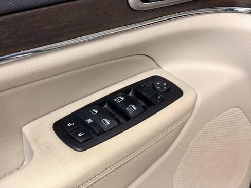Used 2015 Jeep Grand Cherokee Limited w/ Trailer Tow Group IV AWD/4WD image 10