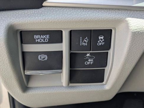 Used 2018 Acura MDX SH-AWD image 12