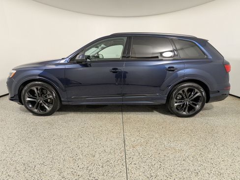 Used 2026 Audi Q7 3.0T Prestige w/ Prestige Package AWD/4WD image 4