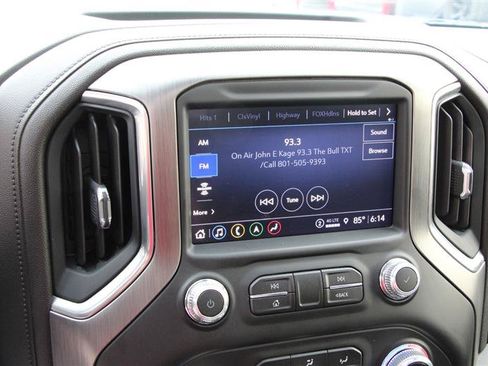 Used 2022 GMC Sierra 2500 Denali w/ Denali Black Diamond Edition AWD/4WD image 34