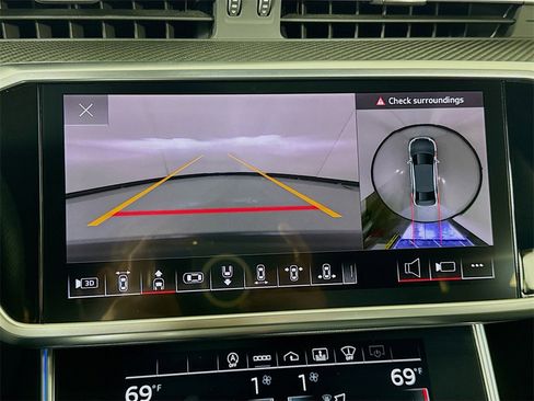 Used 2022 Audi S6 Prestige w/ Prestige Package image 43