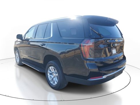 Used 2025 Chevrolet Tahoe LT image 4