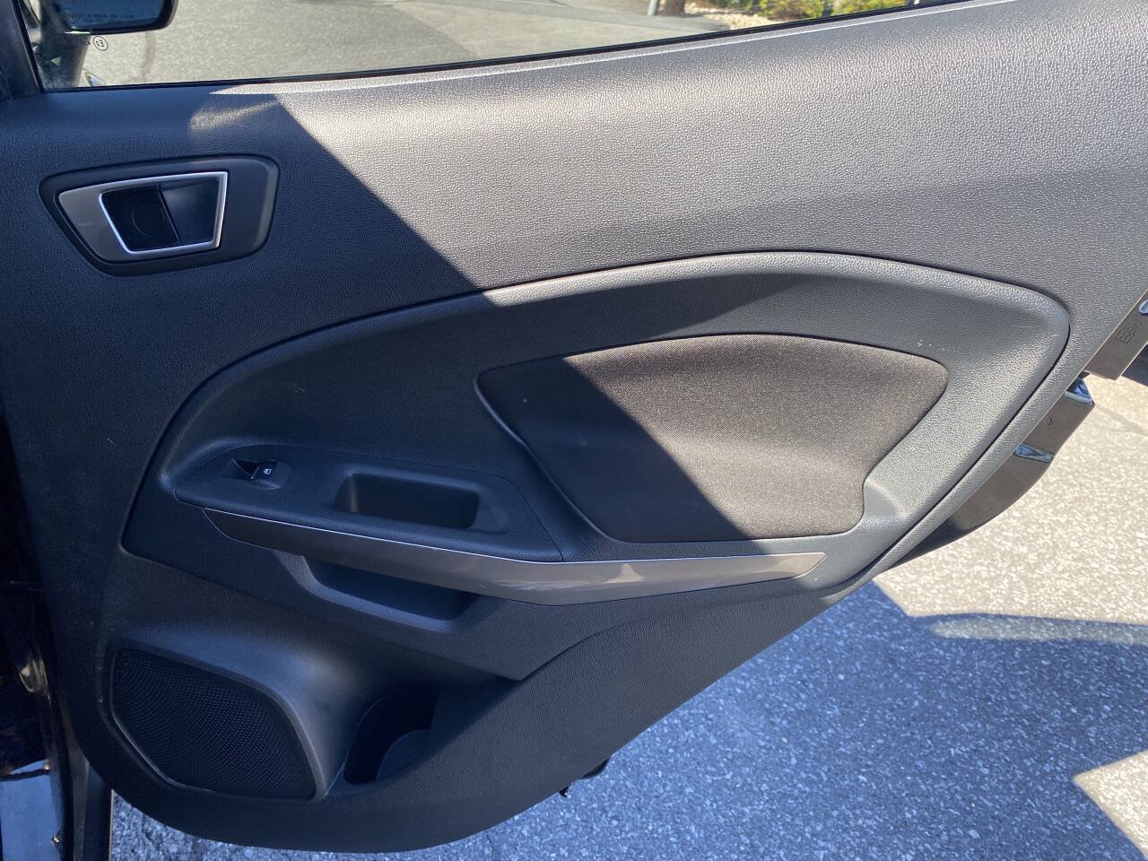 Used 2018 Ford EcoSport SE AWD/4WD image 19