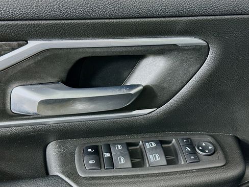 Used 2022 RAM 1500 Big Horn image 15