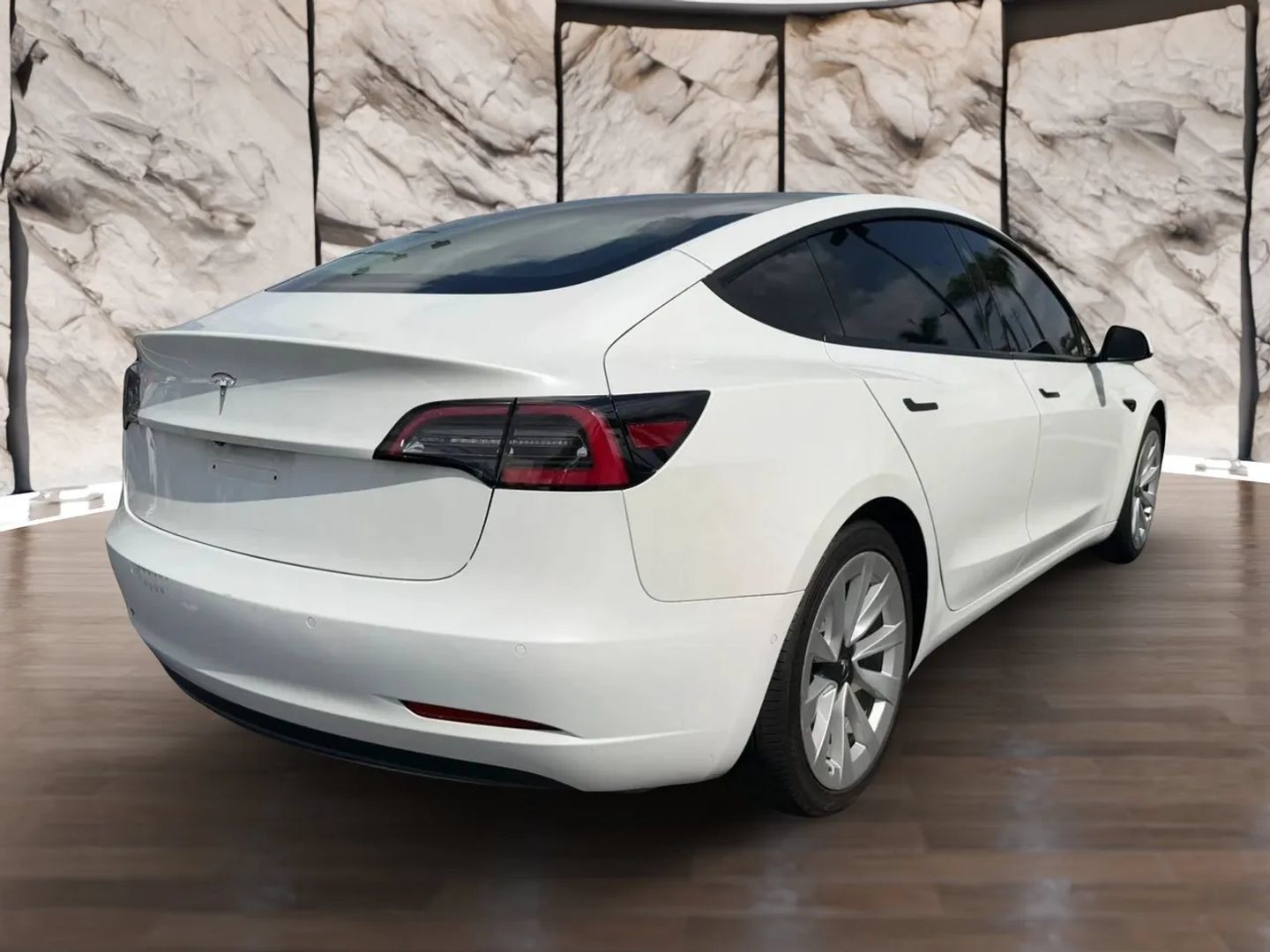 Used 2022 Tesla Model 3 RWD image 6
