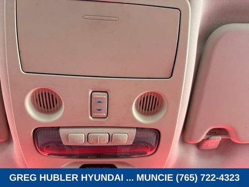 Used 2019 Ford EcoSport Titanium FWD image 16
