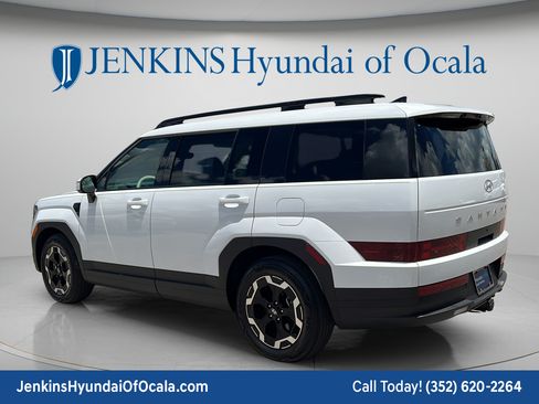 Certified 2025 Hyundai Santa Fe SEL FWD image 5