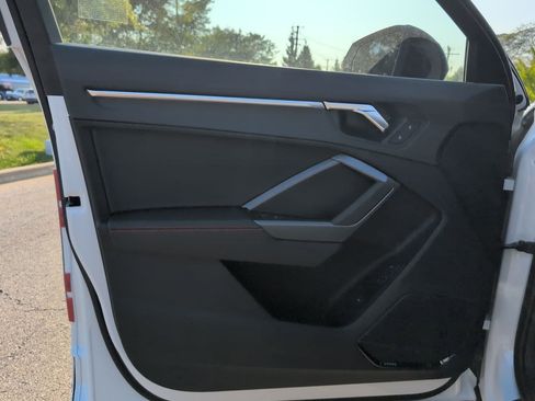 New 2025 Audi Q3 2.0T Premium image 20