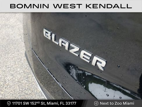 Used 2024 Chevrolet Blazer LT image 11