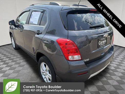 Used 2016 Chevrolet Trax LT w/ LT Sun and Sound Package AWD/4WD image 5