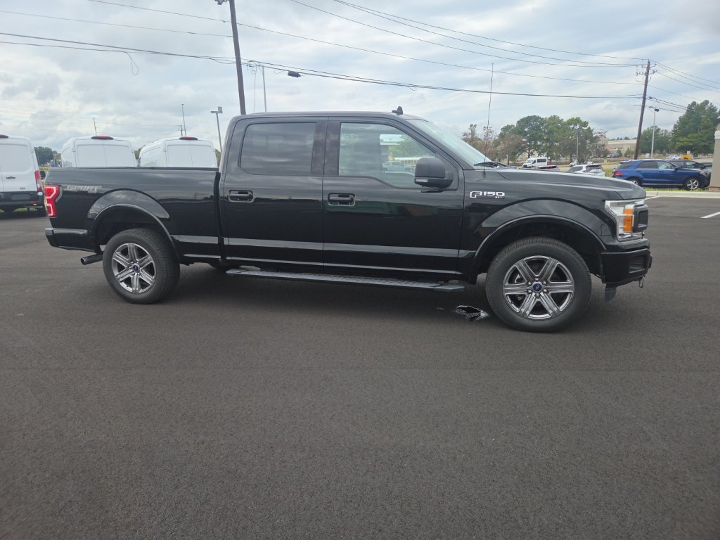 Used 2018 Ford F150 XLT w/ Equipment Group 302A Luxury AWD/4WD image 22