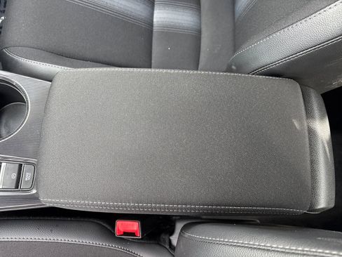 Used 2025 Honda Civic Sport image 26