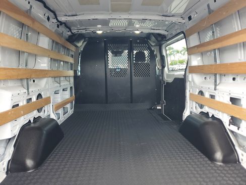 Used 2024 Ford Transit 250 Low Roof w/ Exterior Upgrade Package image 13