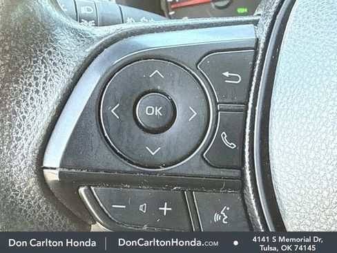 Used 2020 Toyota RAV4 XLE w/ Convenience Package FWD image 25