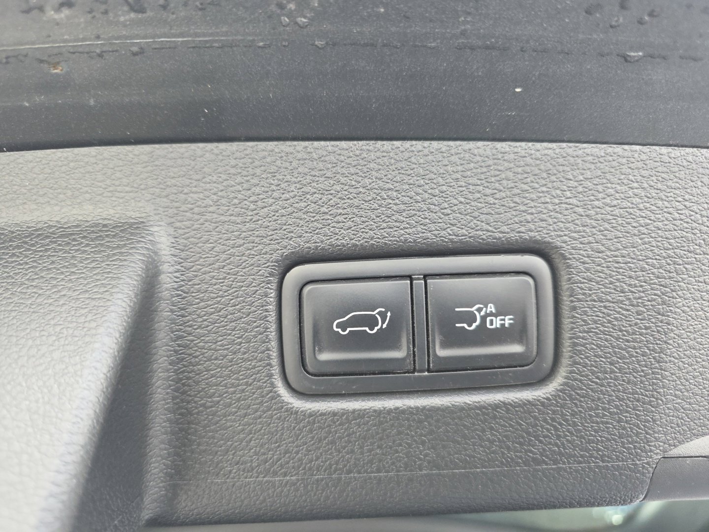 Used 2025 Kia Telluride EX w/ EX Captain's Chair Package AWD/4WD image 30