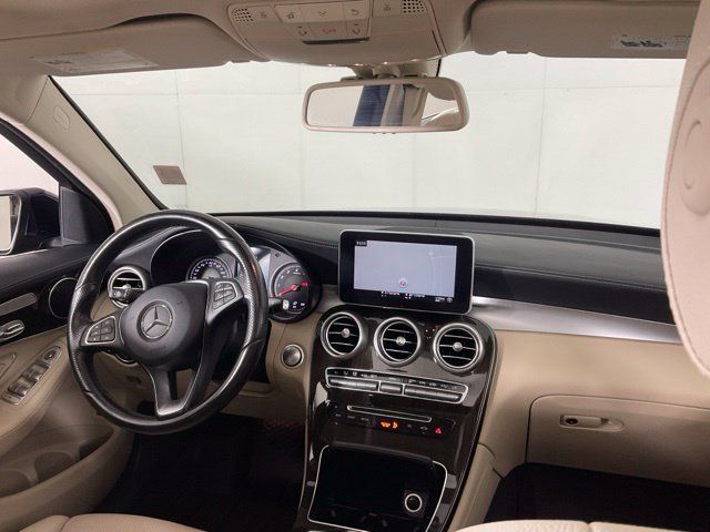 Used 2016 Mercedes-Benz GLC 300 4MATIC image 31