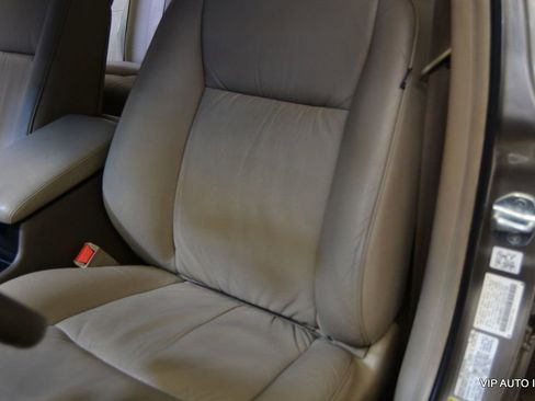 Used 2002 Acura RL image 17