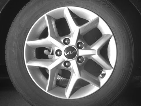Used 2025 Kia Soul LX w/ LX Technology Package FWD image 18