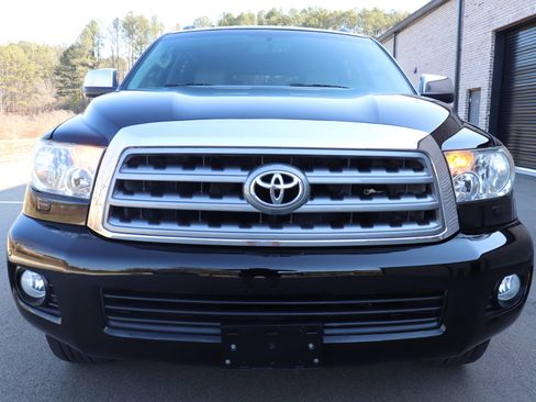 Used 2014 Toyota Sequoia Limited image 5