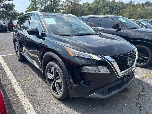 Used 2023 Nissan Rogue SL FWD image 1