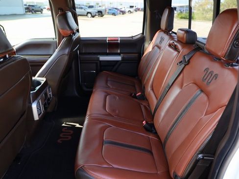 Used 2019 Ford F150 King Ranch image 12