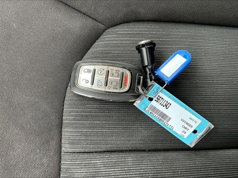Used 2024 Chrysler Voyager LX FWD image 36