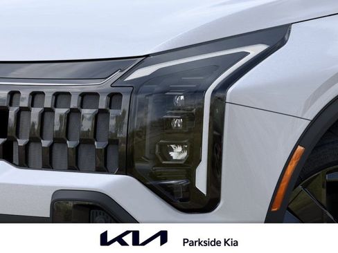 New 2026 Kia Sportage X-Line w/ X-Line Premium Package AWD/4WD image 10