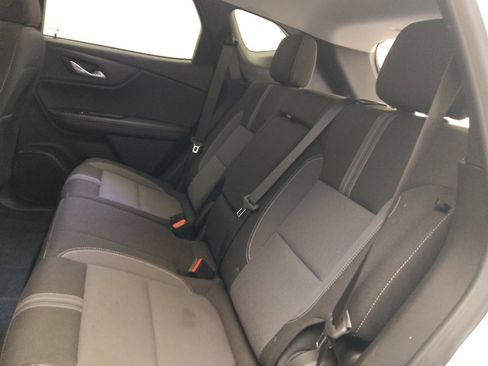 Used 2024 Chevrolet Blazer LT w/ Convenience Package FWD image 18