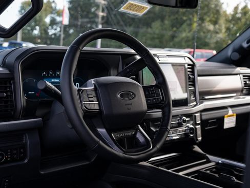 Used 2026 Ford F250 Platinum AWD/4WD image 21