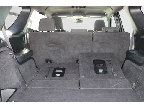 Used 2025 Dodge Durango GT image 21