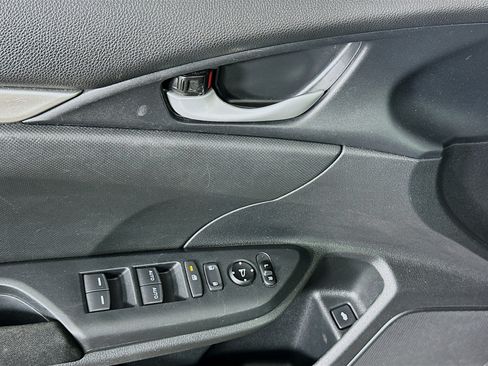 Used 2020 Honda Civic LX image 15