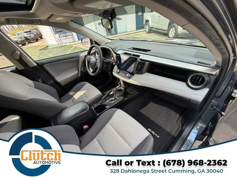 Used 2014 Toyota RAV4 XLE image 22