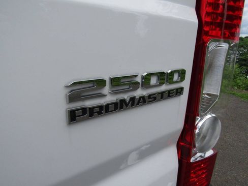 Used 2026 RAM ProMaster 2500 w/ Convenience Group FWD image 26