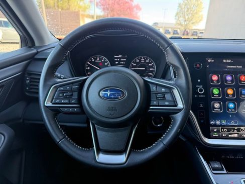 Certified 2025 Subaru Outback Premium image 9